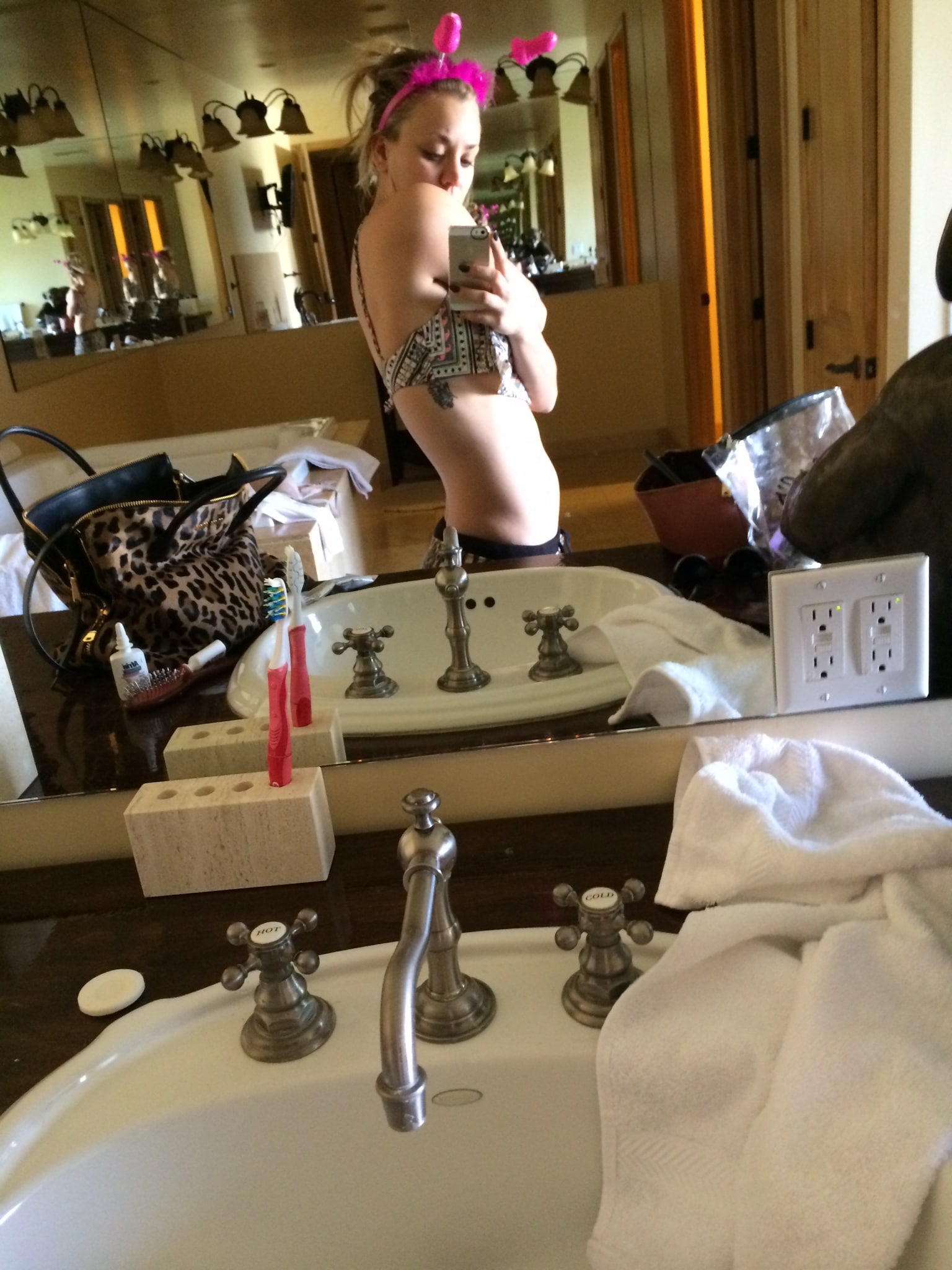 The Fappening Kaley Cuoco Nude Leaks (10)